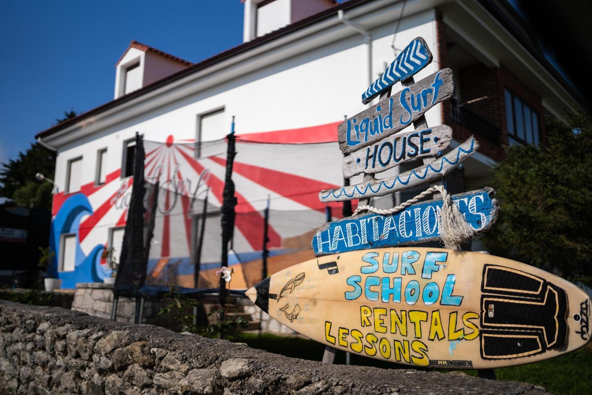 Liquid Surfhouse Hostel Langre  Exterior foto