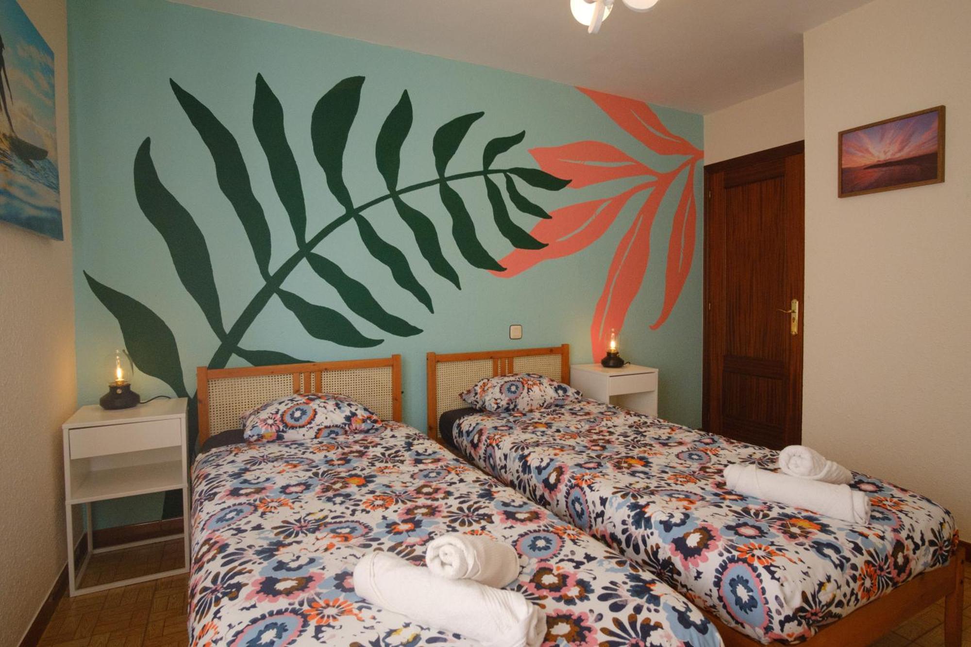 Liquid Surfhouse Hostel Langre  Exterior foto