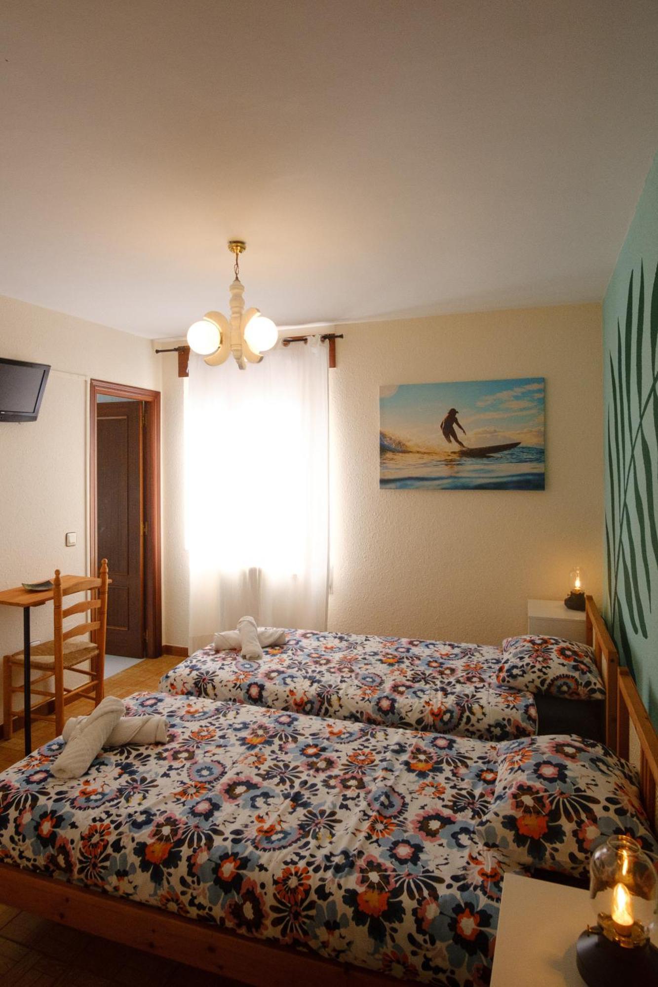 Liquid Surfhouse Hostel Langre  Exterior foto
